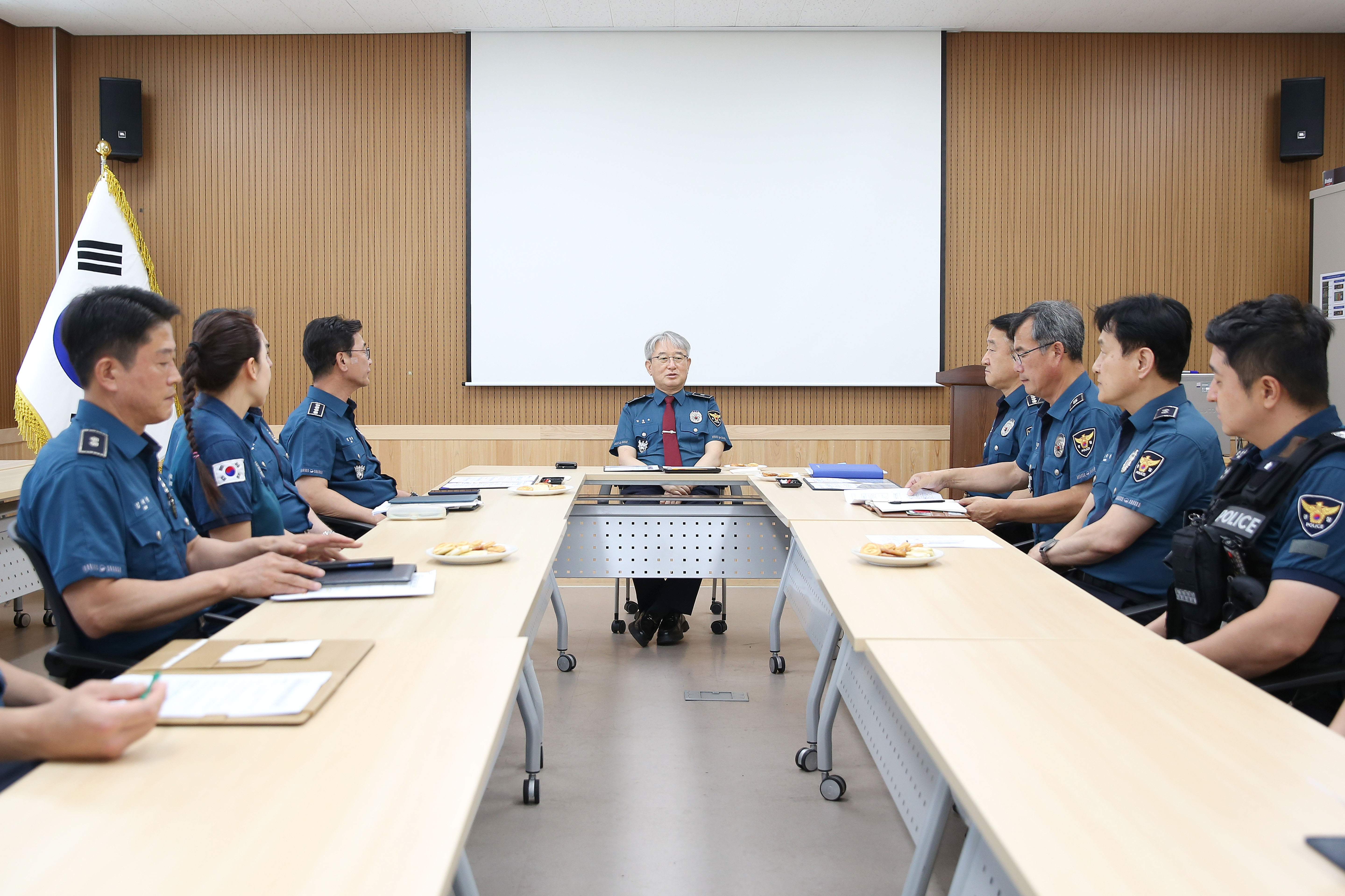 김홍근_세종청장__청사지구대_방문_1.JPG